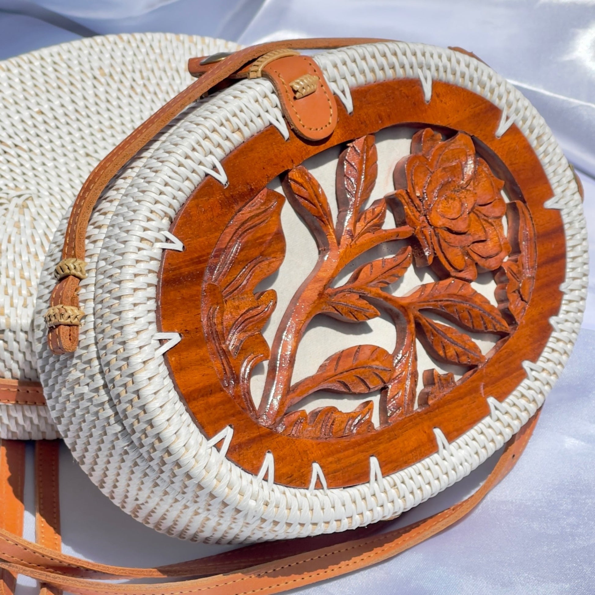 White Rattan - Rose - STRAWBAGS_KE