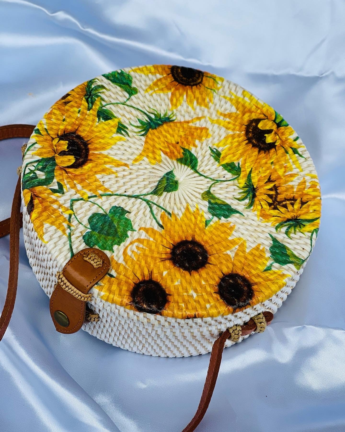 White Rattan - Sunflowers - STRAWBAGS_KE